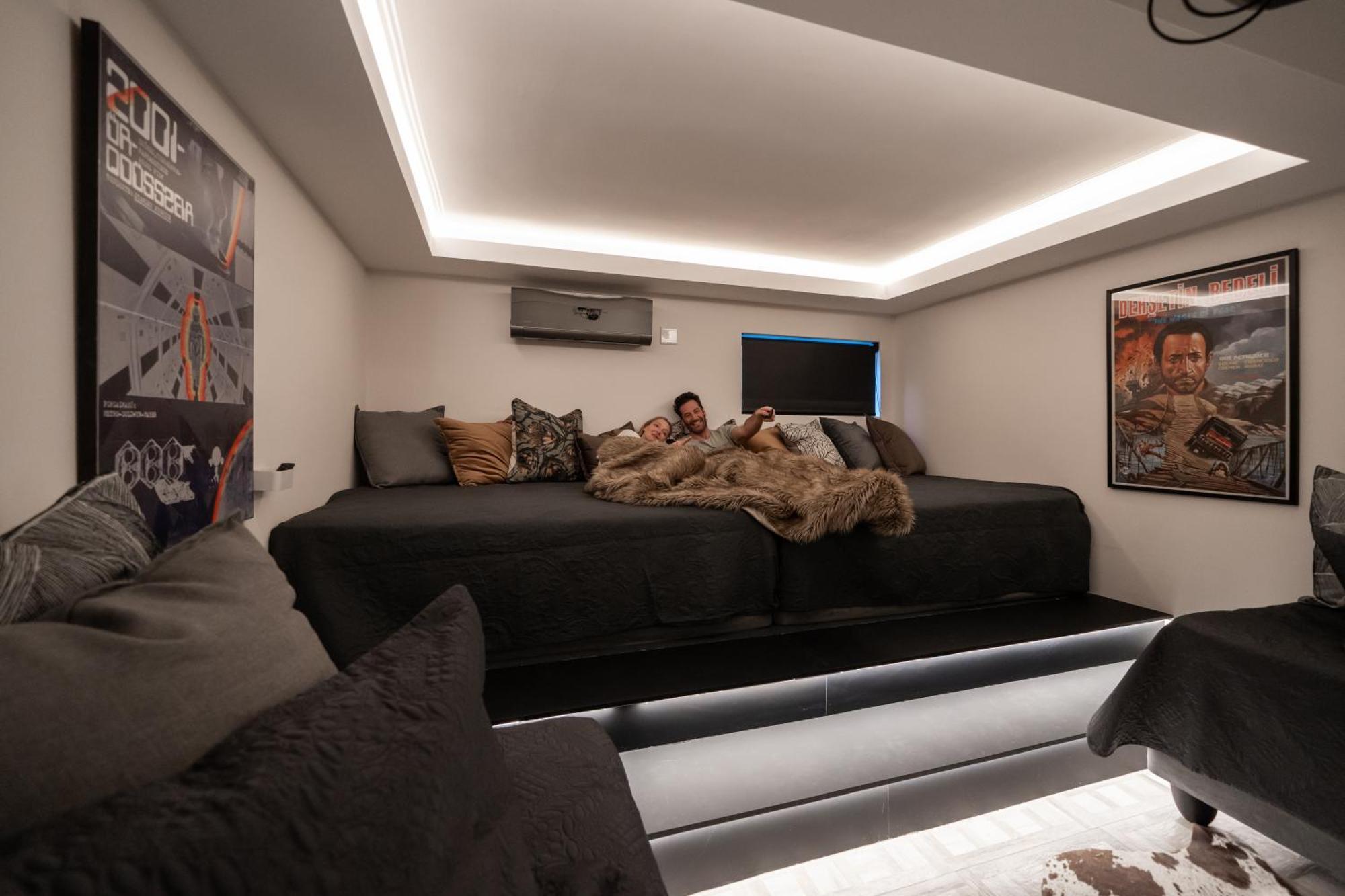 The Lookout - Panoramic 4 Bedroom House With Free Wifi And Pool Kapsztad Zewnętrze zdjęcie